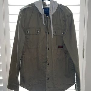 Mens XL green shirt jacket with grey cotton hood. Excellent condition.